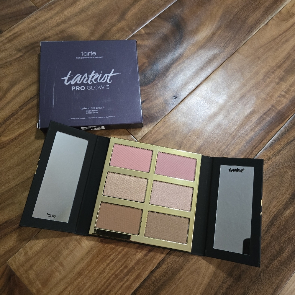 Tarte ProGlow 3 Cheek Palette